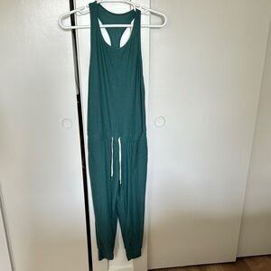 Vuori Green Pantsuit with Racerback Design and Relaxed Fit